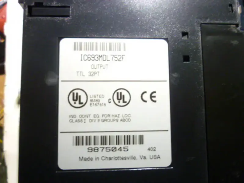 GE Fanuc PLC 90-30 series IC693MDL752F