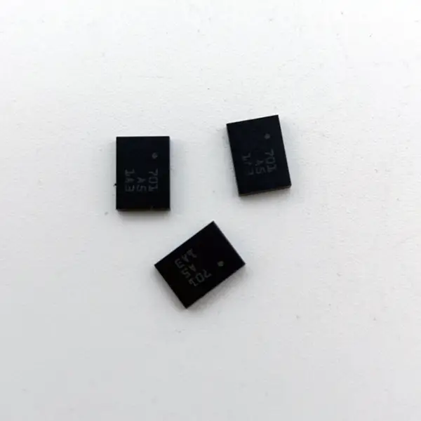 Smart sensors BMF055 BNO055 Absolute Orientation Sensor Digital Output 2.5V/3.3V 28-Pin LGA T/R
