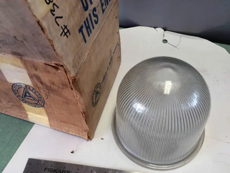 APPLETON GLOBE KLAR PRISMATISK 200-300W