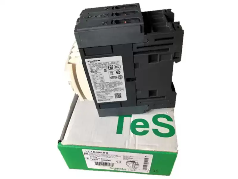 ny og original LC1D40ABD 40A 24VDC 3P Schneider DC magnetisk kontaktor