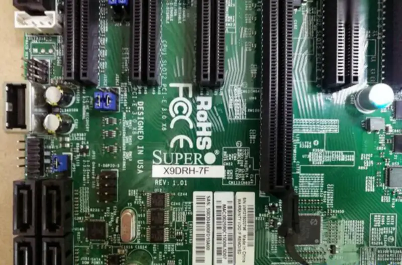 SuperMicro X9DRH-7F Server-hovedkort