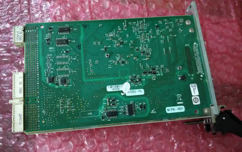 NI PXI-6251 PXI high-speed DAQ card