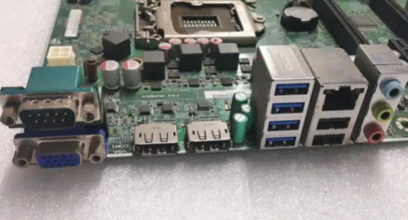 Lenovo E32 TS240 TS140 C226 IS8XM 1.0 03T6801 00FC657 DDR3 hovedkort for arbeidsstasjon