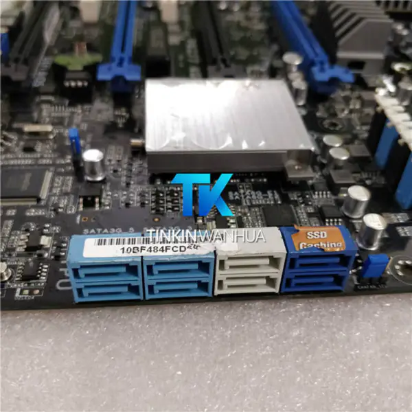Asus 90-MSVDZ0-G0EAY0YZ ATX-hovedkort