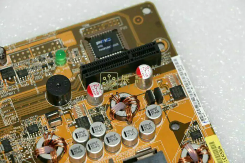 Asus T3-P5945GCX hovedkort