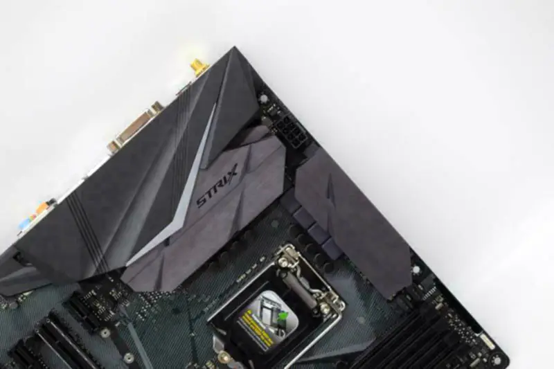 Asus STRIXZ270EGAMING hovedkort