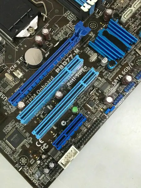 Asus P8Q77-M motherboard