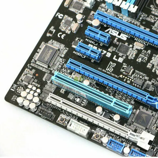 Asus P9X79LE motherboard
