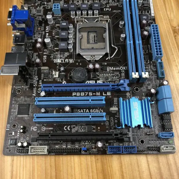 Asus P8B75-MLE hovedkort