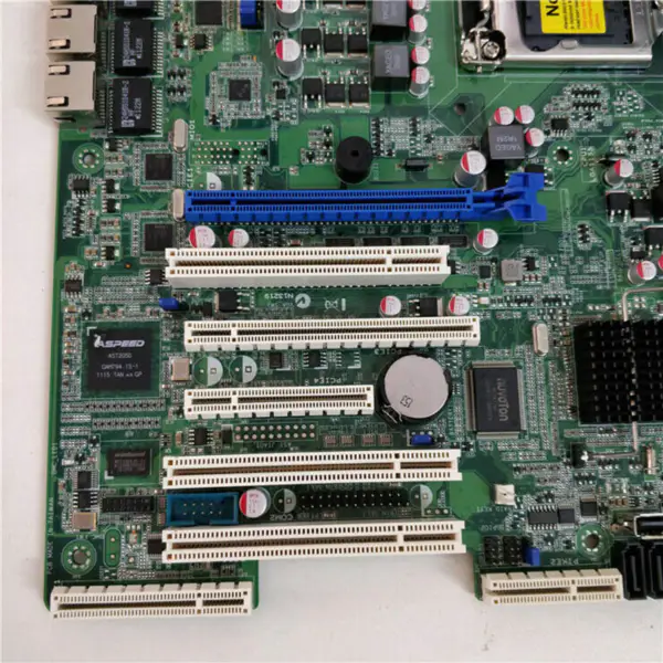 Asus P8B-E/4L motherboard