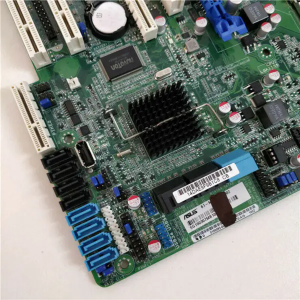 Asus P8B-E/4L motherboard
