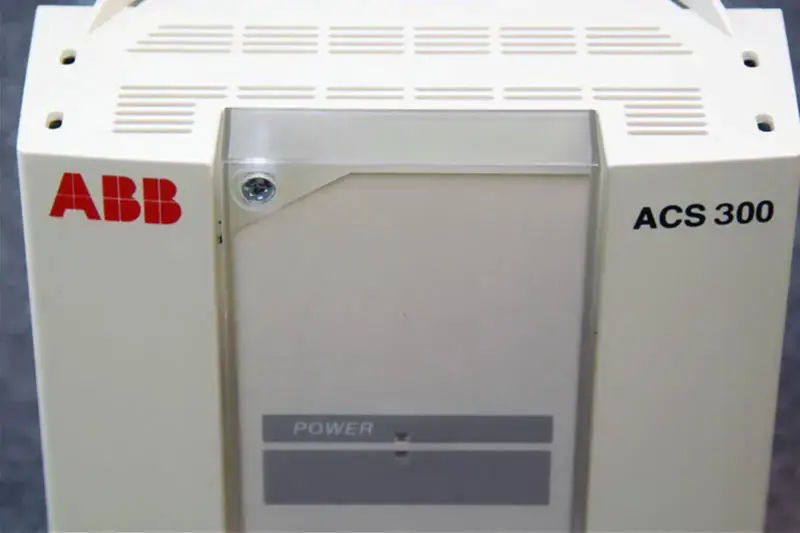 ABB ACS 300,ACS301-2P7-3 Omformer NY IKKE I BOKS ACS301-2P7-3