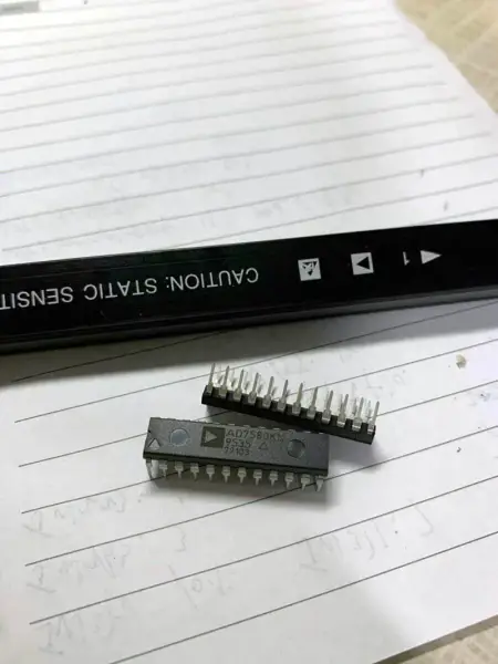 ADI AD7580KN