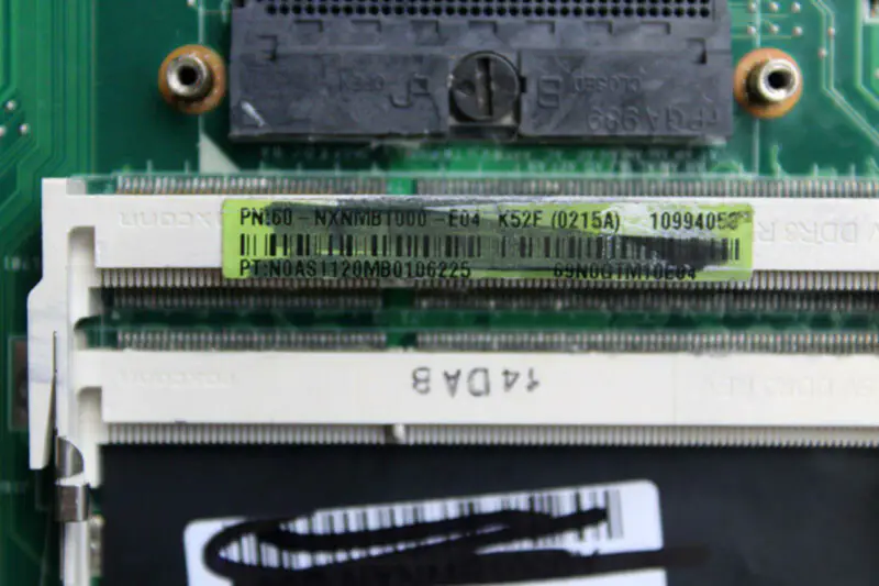 Asus 60-NXNMB1000-E04 motherboard
