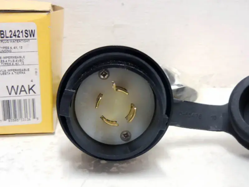 hubbell HBL2421SW