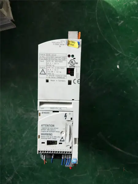 8200 vector 0,75KW E82EV751_4C -4C 380V