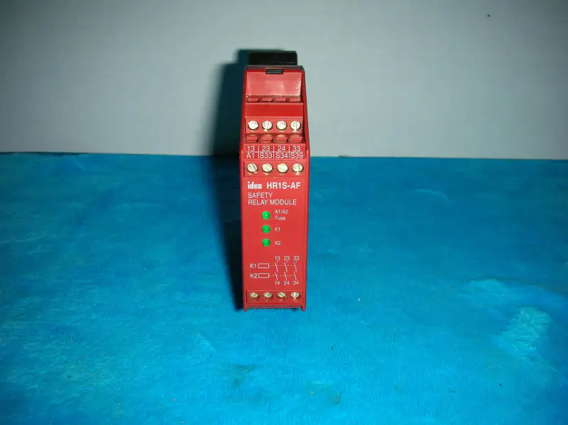 IDEC HR1S-AF5130B