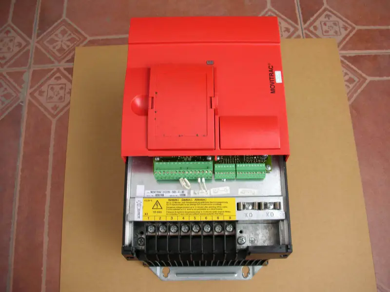 SY MOVITRAC 31C220-503-4-00