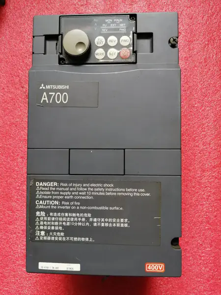 Mitsubishi A740 series FR-A740-1.5K-CHT 1.5KW 380V