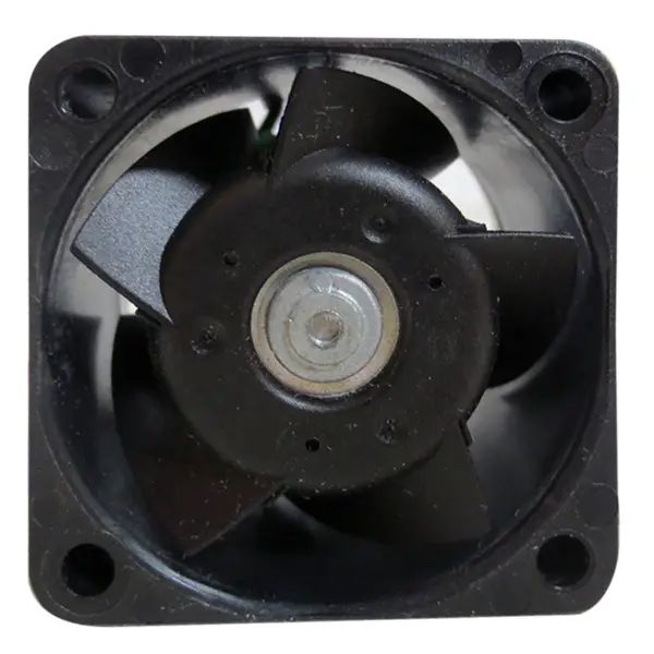 størrelse 40 x 40 x 25,4 mm 24 V DC luftstrøm 22 m3 / t 11700 o/min 414JH ebmpapst kjølevifte