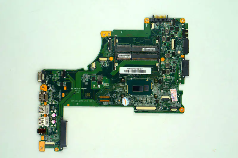 Toshiba L55-B5237 DA0BLIMB6F0 Motherboard