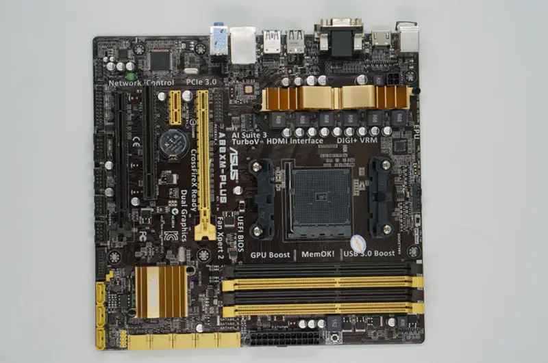 Asus A88XM-PLUS hovedkort DDR3 32G M-ATX