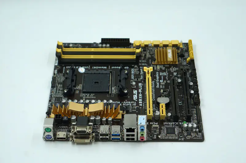Asus A88XM-PLUS hovedkort DDR3 32G M-ATX