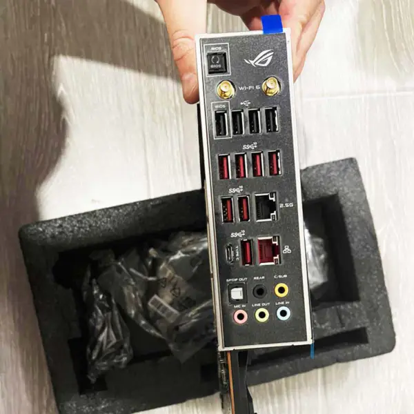 Asus Rog Strix Trx40-e Gaming Motherboard