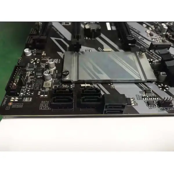 Z390 D For Gigabyte Lga1151 Ddr4 Rgb 128gb M.2 Atx 10 Pci-e 3.0 Hovedkort