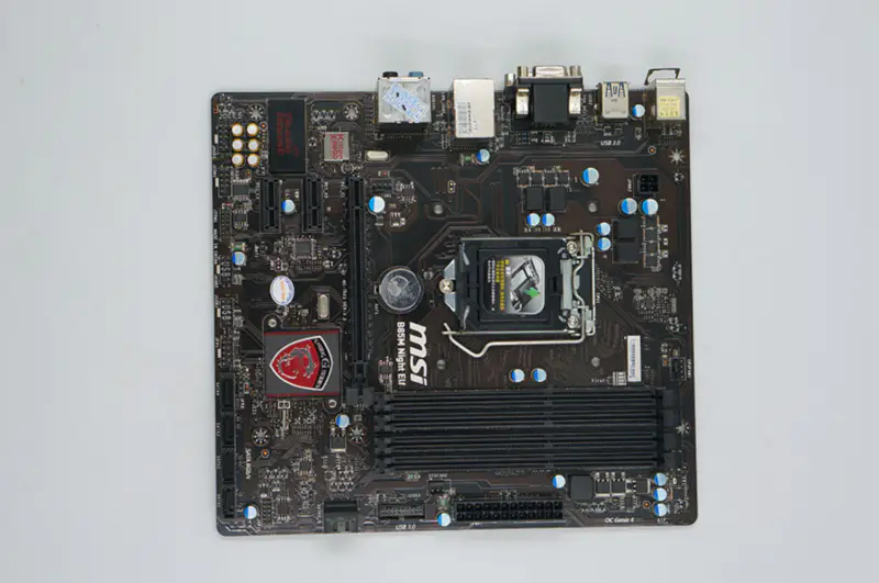 MSI B85M Night ELF hovedkort LGA 1150 / 6 GB M-ATX