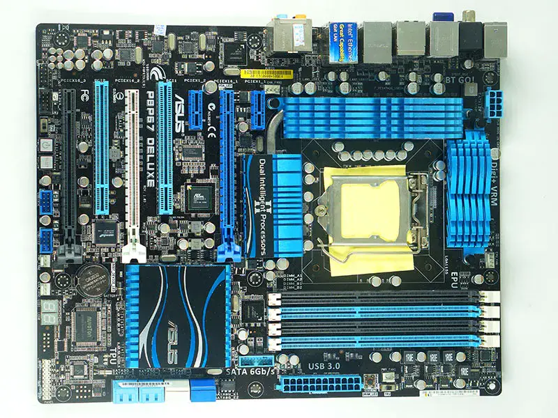 Asus P8P67 DELUXE LGA1155 P67-hovedkort