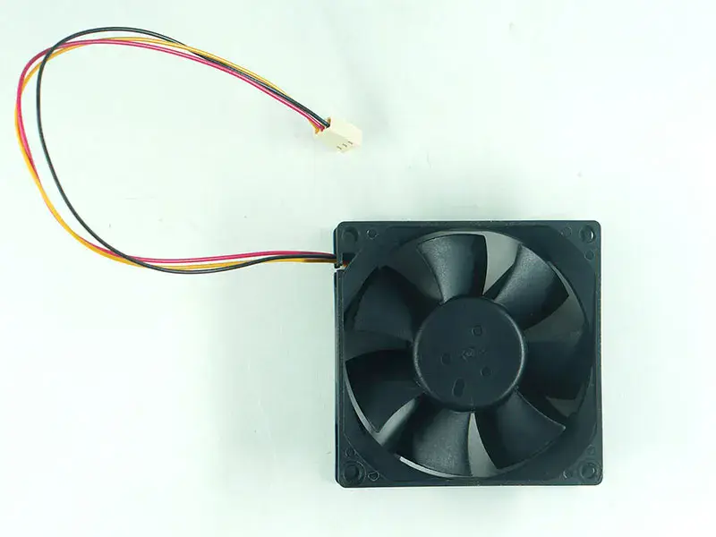 NMB 3110RL-04W-B79 Vifte