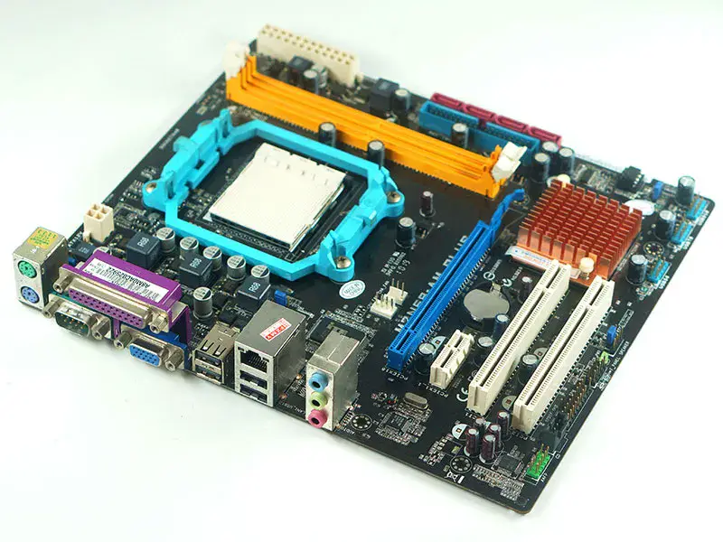 Asus M2N68-AM PLUS motherboard AM2/AM2+ uATX