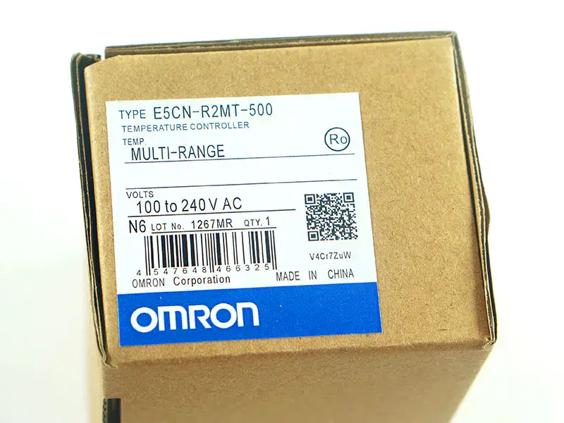 OMRON E5CN-R2MT-500 Thermostat