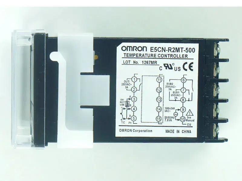 OMRON E5CN-R2MT-500 Thermostat