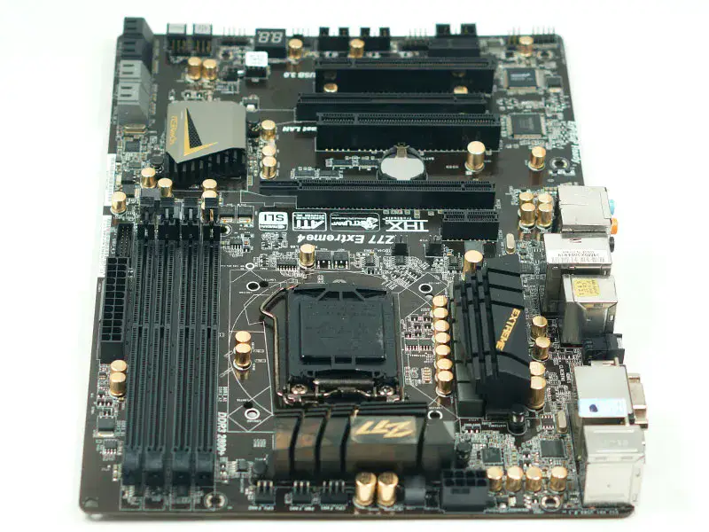 Asrock Z77 Extreme4-hovedkort