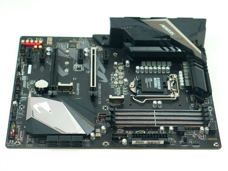 Gigabyte GA Z390 AORUS ELITE-hovedkort