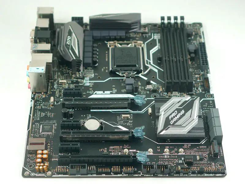 Asus Z170-PRO GAMING/AURA hovedkort