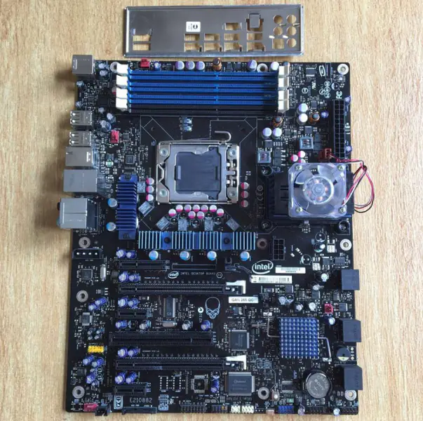Intel DX58SO motherboard