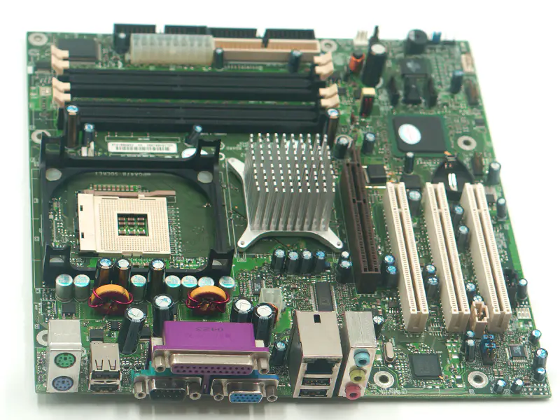Intel E210882 D865GLC/D865PESO/D865PCD Motherboard