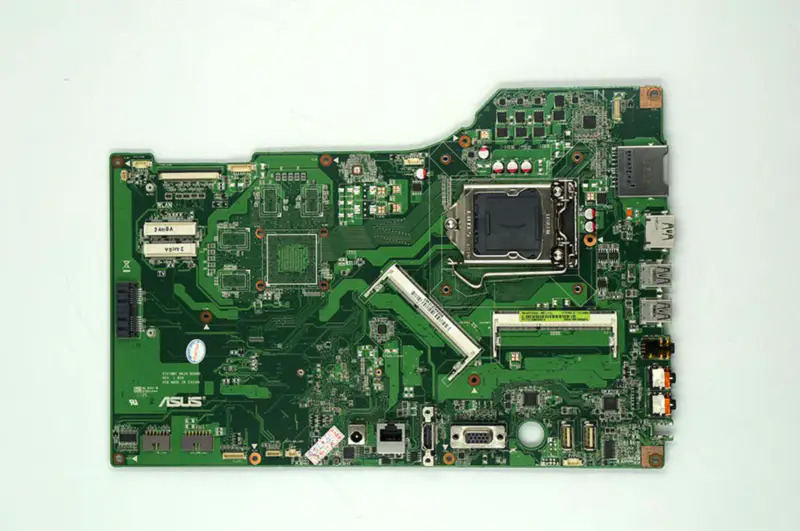 Asus ET2700I hovedkort