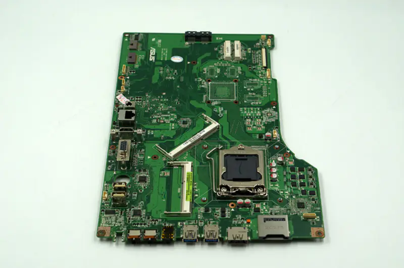 Asus ET2700I hovedkort