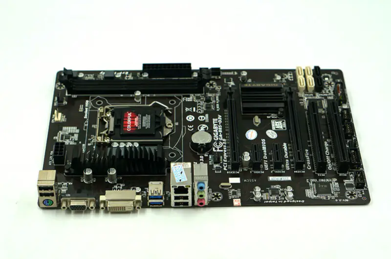 Gigabyte GA-B85-D3V B85-D3V B85 LGA 1150 ATX-hovedkort