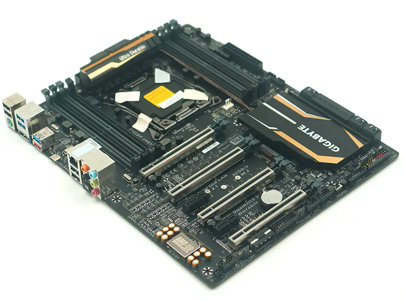 Gigabyte Ga-X99P-SLI-hovedkort