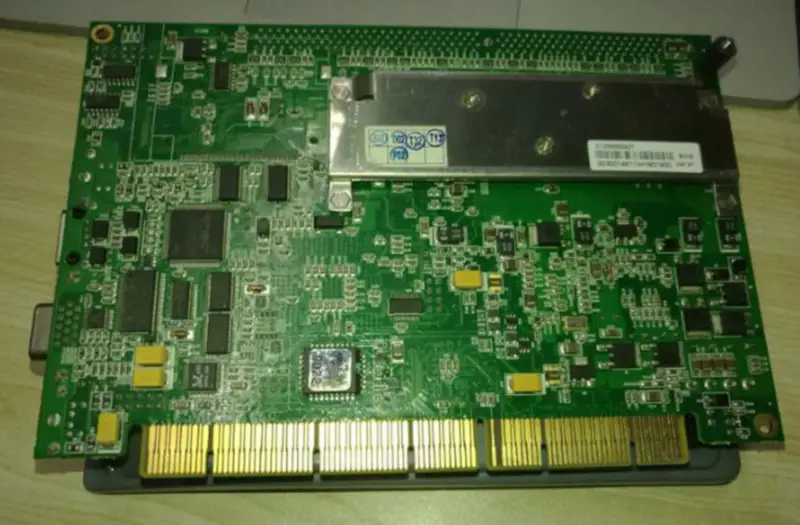 EVOC HPI-1711CLDNA VER A5.0 P-M1.8G Industrielt hovedkort