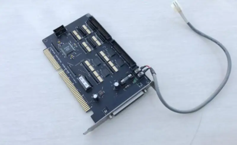 KECM-05-020 REV 2.0 industrielt hovedkort INTERFACE IN32/OUT32