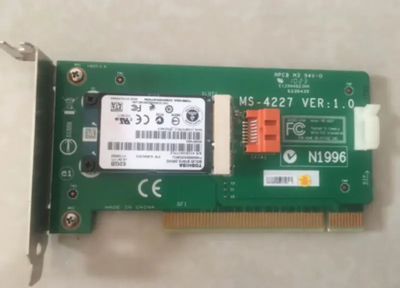 MICRO-STAR MS-4227 VER:1.0 Solid State Drive-adapter med 62G SSD