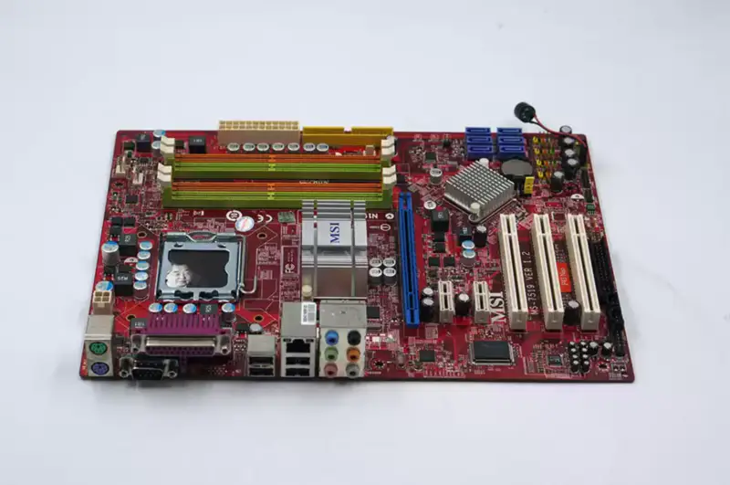 MSI P43 NEO MS-7519 P43 LGA 775 ATX-hovedkort