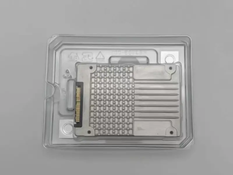 SSD i Intel P5530-serien