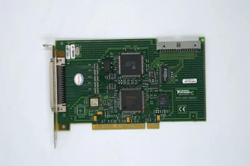 NI PCI-DIO-32HS 183480F-01 DAQ Card